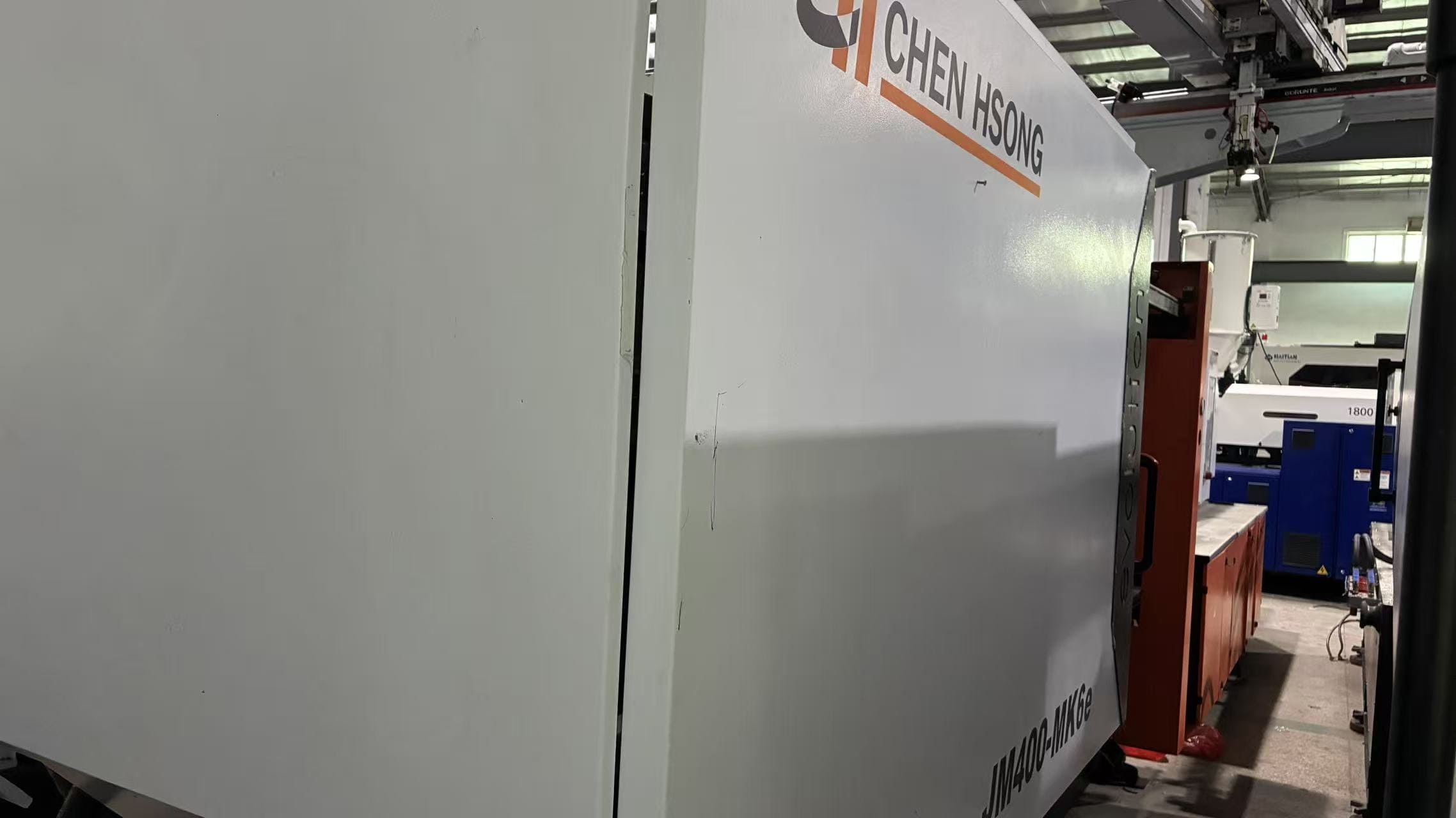 Used 400 Ton JM400-MK6e Injection Molding Machine