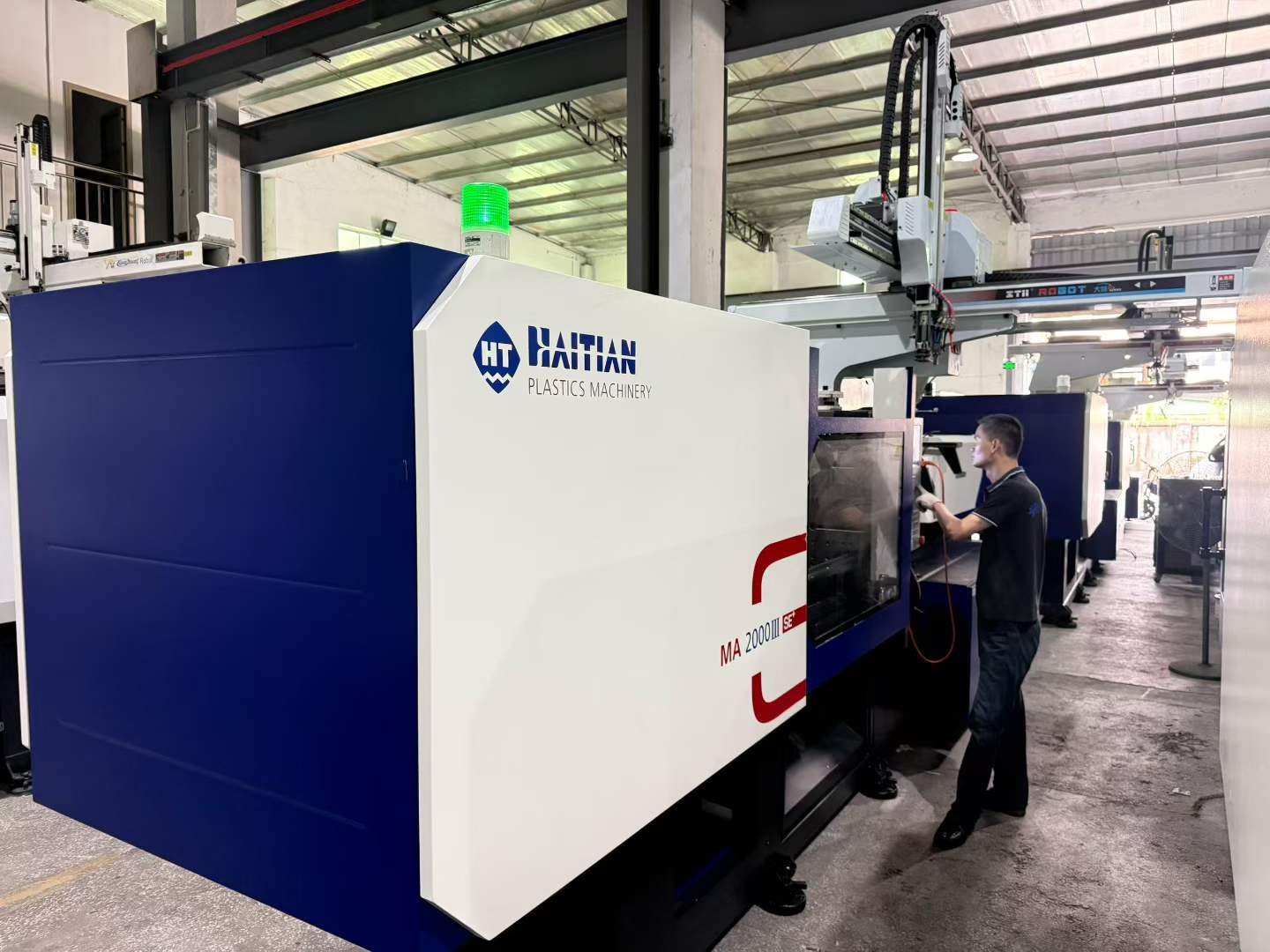 Used Haitian 200 Ton MA2000/1000SE+ Injection Molding Machine